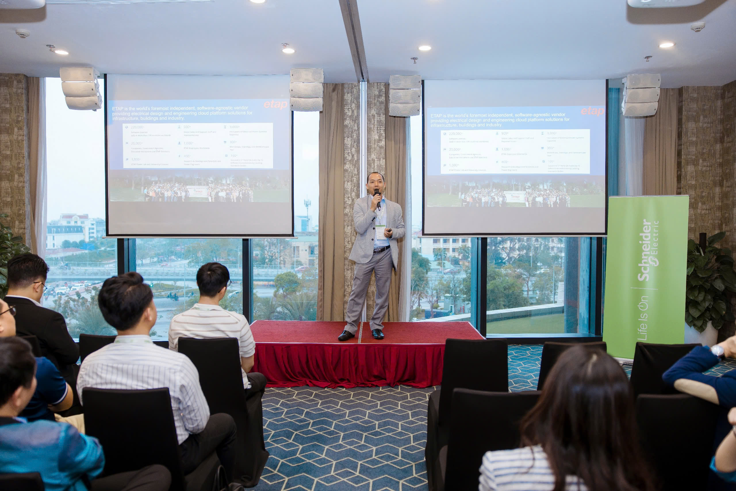 ESEC Joins Innovation Day in Hai Phong – Advancing Digital Transformation and AI for Sustainable Manufacturing